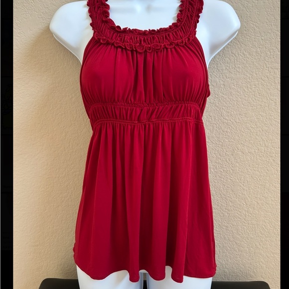 BCBGMaxAzria Red Ruffled Top - Picture 4 of 4